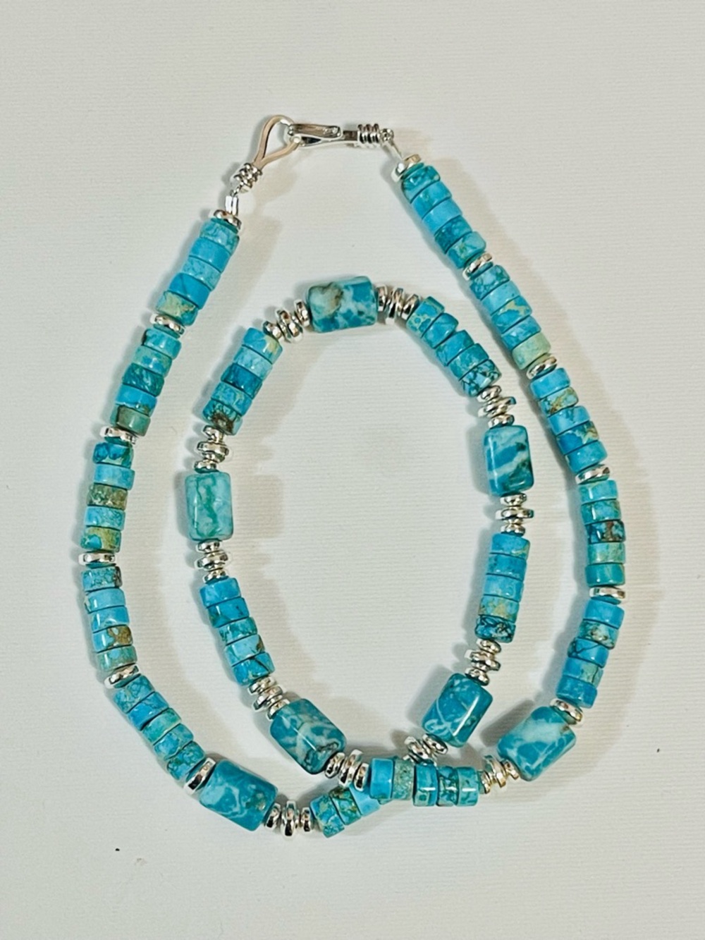 Native American Hematite Pearl
Bench Beads Heishi Turquoise Necklace
Sz 18"